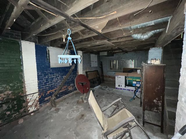 3674 MOUNT ELLIOTT Street, Detroit, MI 48207