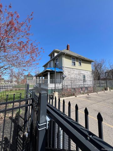 3674 MOUNT ELLIOTT Street, Detroit, MI 48207