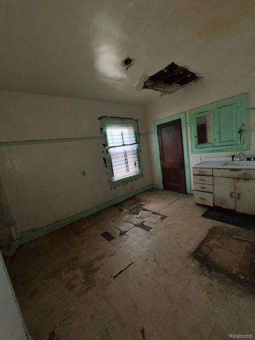 3674 MOUNT ELLIOTT Street, Detroit, MI 48207