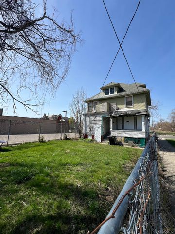 3674 MOUNT ELLIOTT Street, Detroit, MI 48207