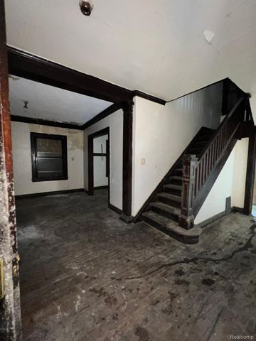 3674 MOUNT ELLIOTT Street, Detroit, MI 48207