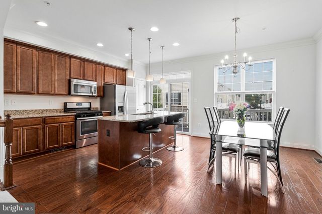 7206 WOOD MEADOW WAY, Lanham, MD 20706
