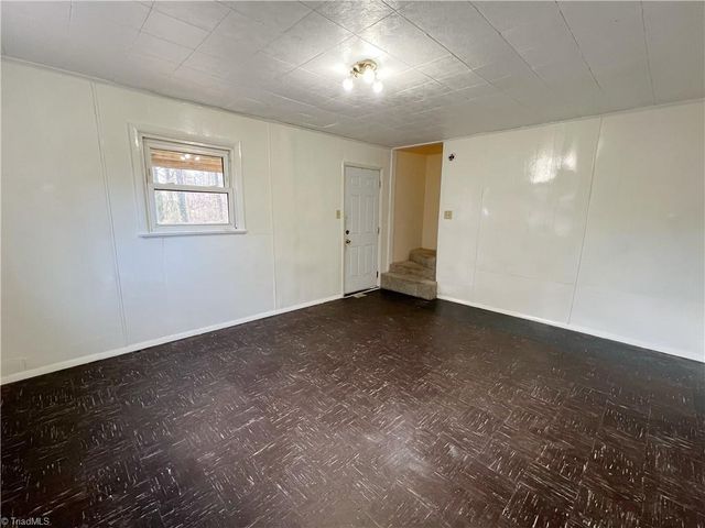 2200 Textile Drive, Greensboro, NC 27405