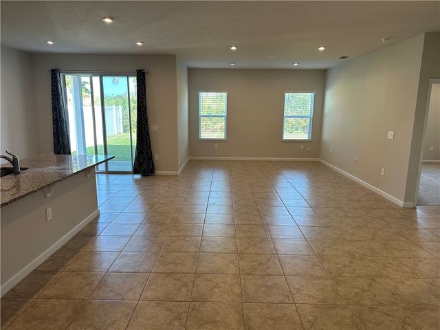 4181 Keeson Circle, Vero Beach, FL 32967