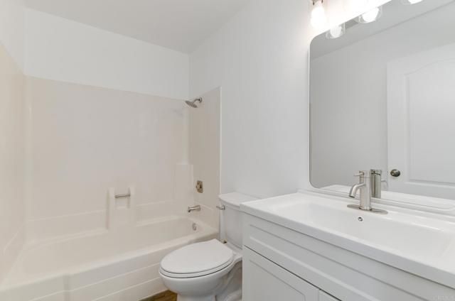 4161 Tiberon Drive, Oceanside, CA 92056