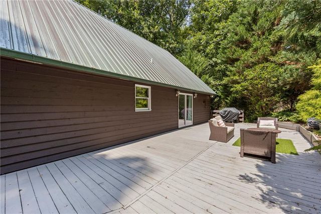 439 Nighthawk View, Demorest, GA 30535