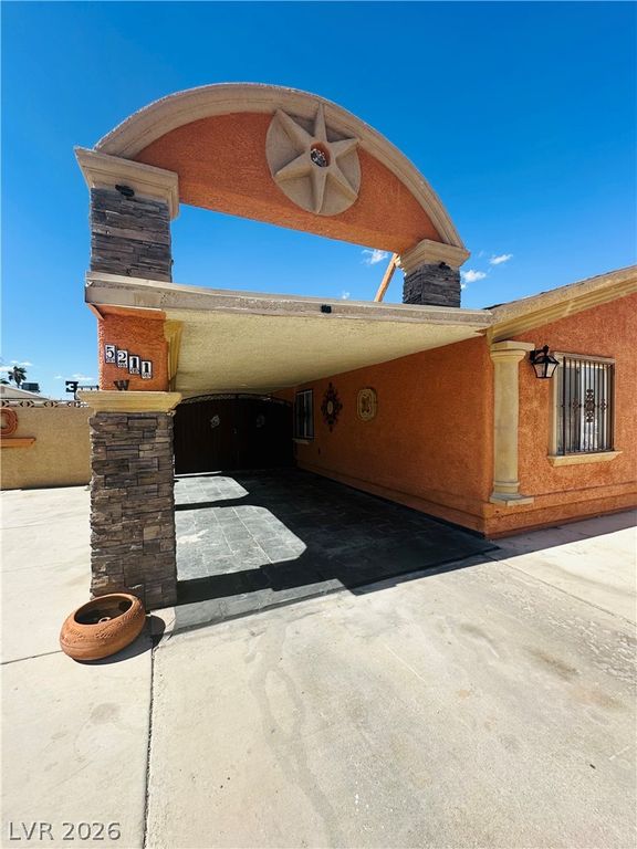 5211 Gloucester Circle, Las Vegas, NV 89122 — photo 4