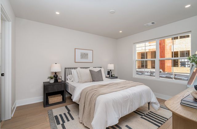 342 Hutcherson Aly, Nashville, TN 37209