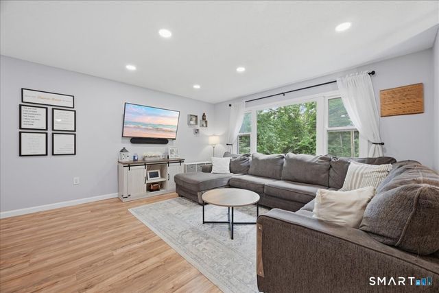 24 Dean Road, East Lyme, CT 06333