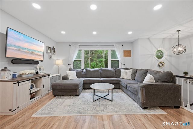 24 Dean Road, East Lyme, CT 06333