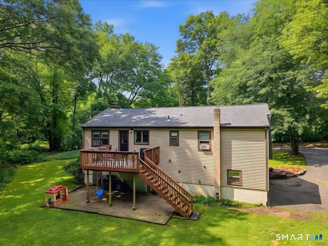 24 Dean Road, East Lyme, CT 06333