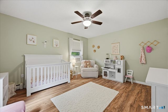 24 Dean Road, East Lyme, CT 06333
