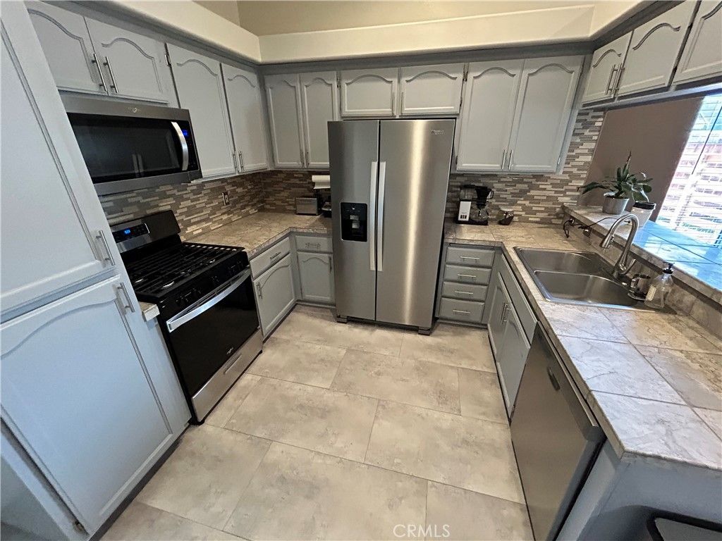 Image 4 of property listing at 5133 Turnstone Circle, Guadalupe, CA 93434