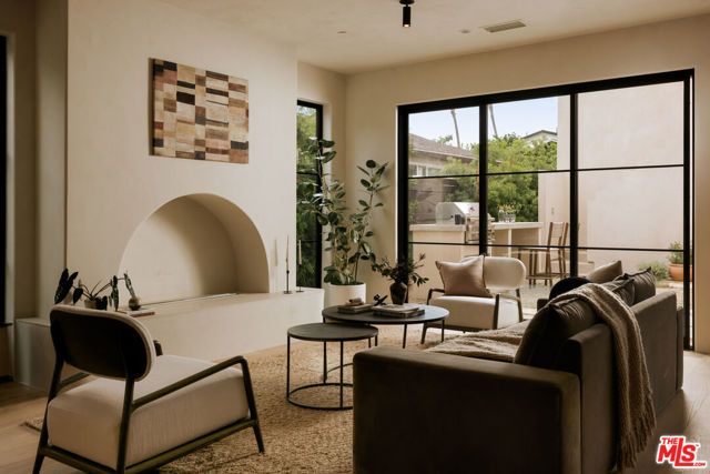 2441 Harwood Street, Los Angeles, CA 90031