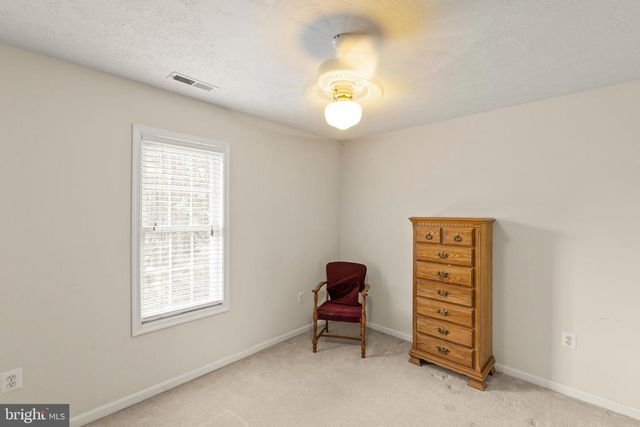 112 GRINDSTONE DR, Winchester, VA 22602