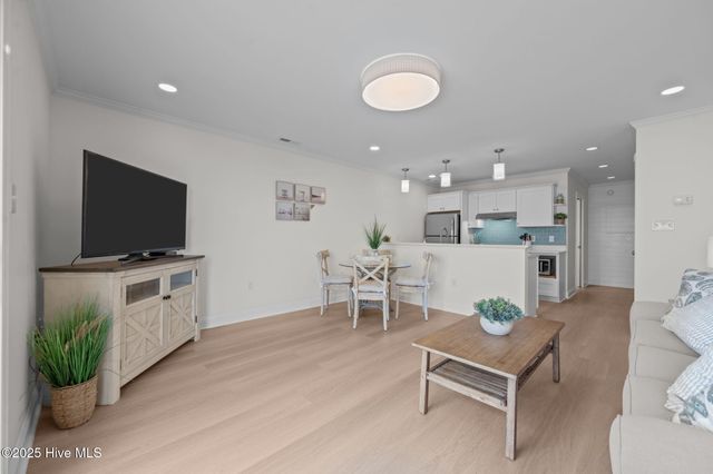 9100 Reed Drive 3302, Emerald Isle, NC 28594