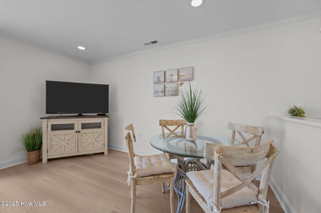 9100 Reed Drive 3302, Emerald Isle, NC 28594