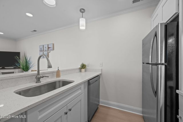 9100 Reed Drive 3302, Emerald Isle, NC 28594