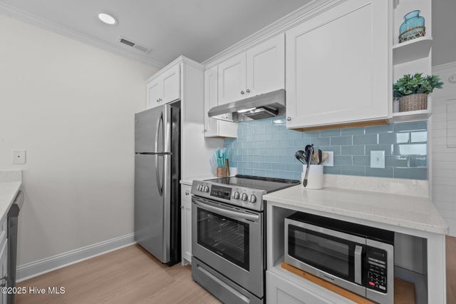 9100 Reed Drive 3302, Emerald Isle, NC 28594