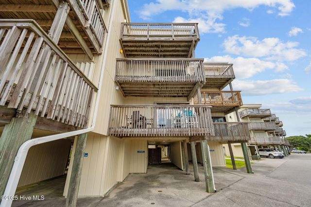 9100 Reed Drive 3302, Emerald Isle, NC 28594