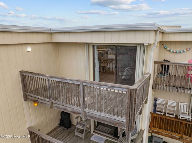 9100 Reed Drive 3302, Emerald Isle, NC 28594
