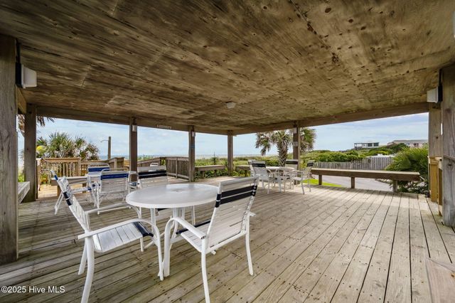 9100 Reed Drive 3302, Emerald Isle, NC 28594