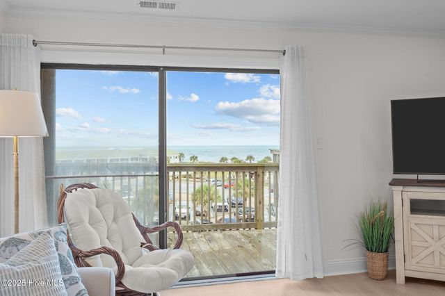 9100 Reed Drive 3302, Emerald Isle, NC 28594