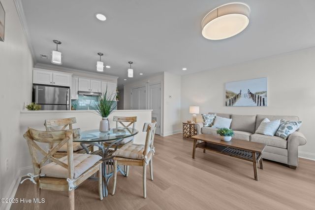 9100 Reed Drive 3302, Emerald Isle, NC 28594