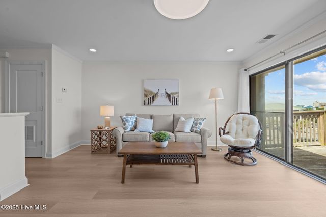 9100 Reed Drive 3302, Emerald Isle, NC 28594