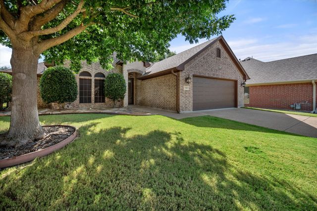 7509 Bunker Court, Benbrook, TX 76126