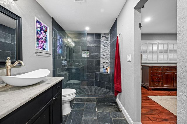 304 W HENRY AVENUE, Tampa, FL 33604