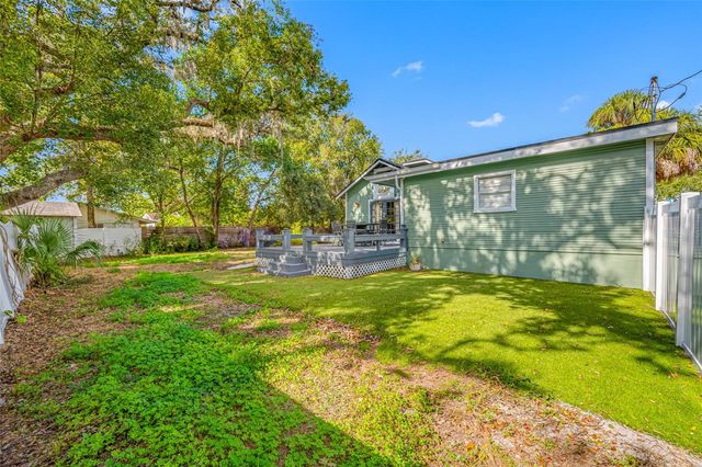 304 W HENRY AVENUE, Tampa, FL 33604