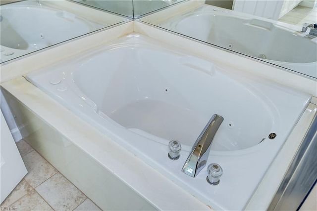 3236 Silver Sands Cir Apt 202, Virginia Beach, VA 23451