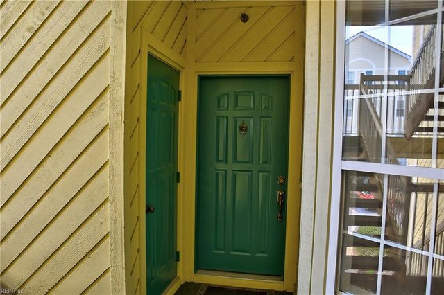 3236 Silver Sands Cir Apt 202, Virginia Beach, VA 23451