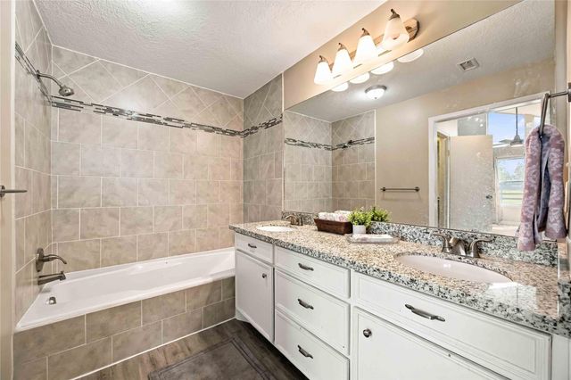 4697 Wickwillow Lane, Alvin, TX 77511