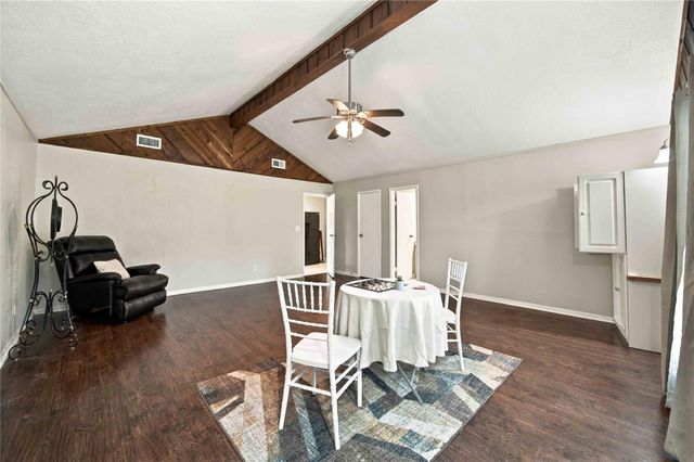 4697 Wickwillow Lane, Alvin, TX 77511