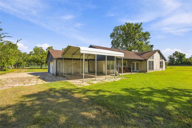 4697 Wickwillow Lane, Alvin, TX 77511