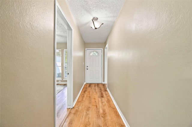 4697 Wickwillow Lane, Alvin, TX 77511