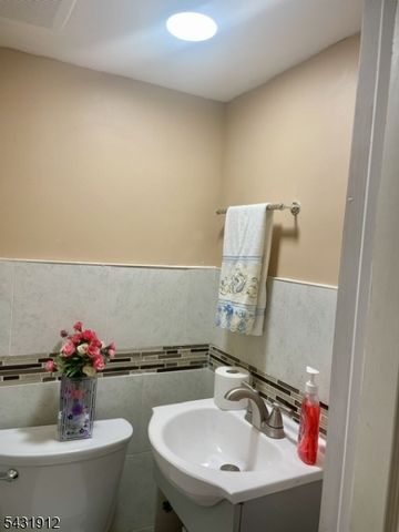 171 Carolina Ave, Irvington Twp., NJ 07111