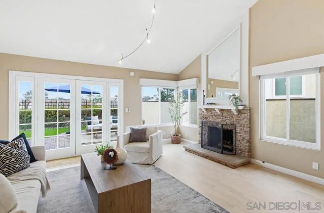 12533 Shropshire Lane, San Diego, CA 92128