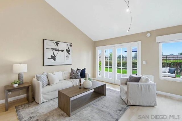 12533 Shropshire Lane, San Diego, CA 92128