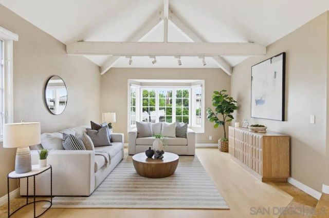 12533 Shropshire Lane, San Diego, CA 92128