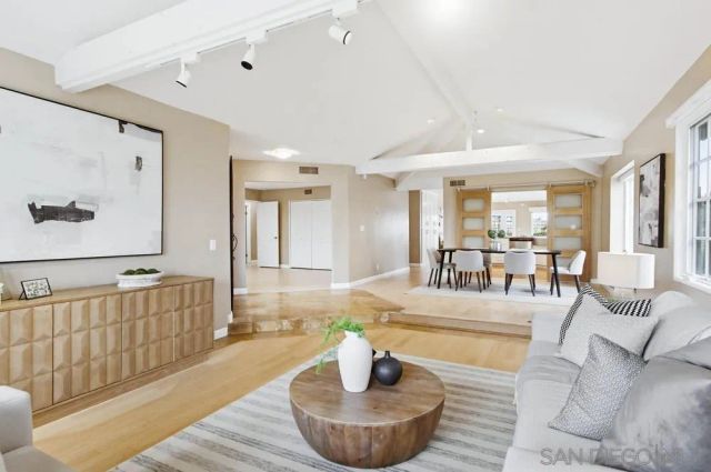 12533 Shropshire Lane, San Diego, CA 92128