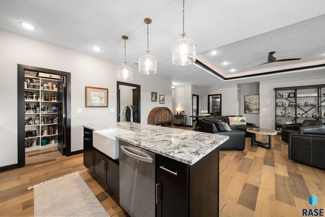 415 E Mary Moore Dr Drive, Tea, SD 57064