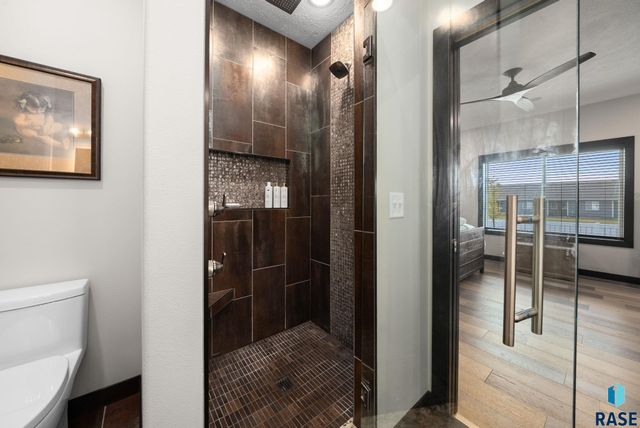 415 E Mary Moore Dr Drive, Tea, SD 57064