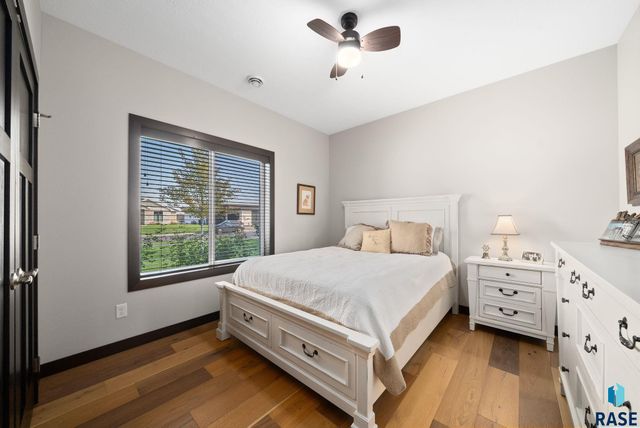 415 E Mary Moore Dr Drive, Tea, SD 57064