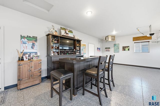 415 E Mary Moore Dr Drive, Tea, SD 57064