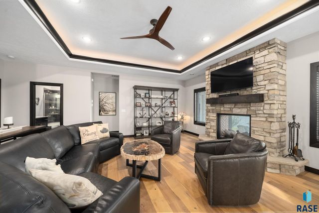 415 E Mary Moore Dr Drive, Tea, SD 57064