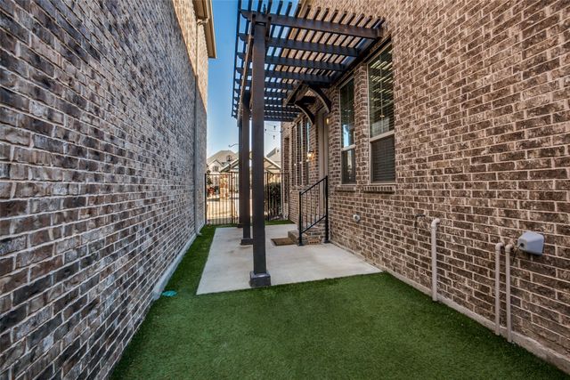 2451 Cathedral Drive, Richardson, TX 75080