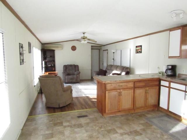 11 Dublin Street, Gorham, NH 03581